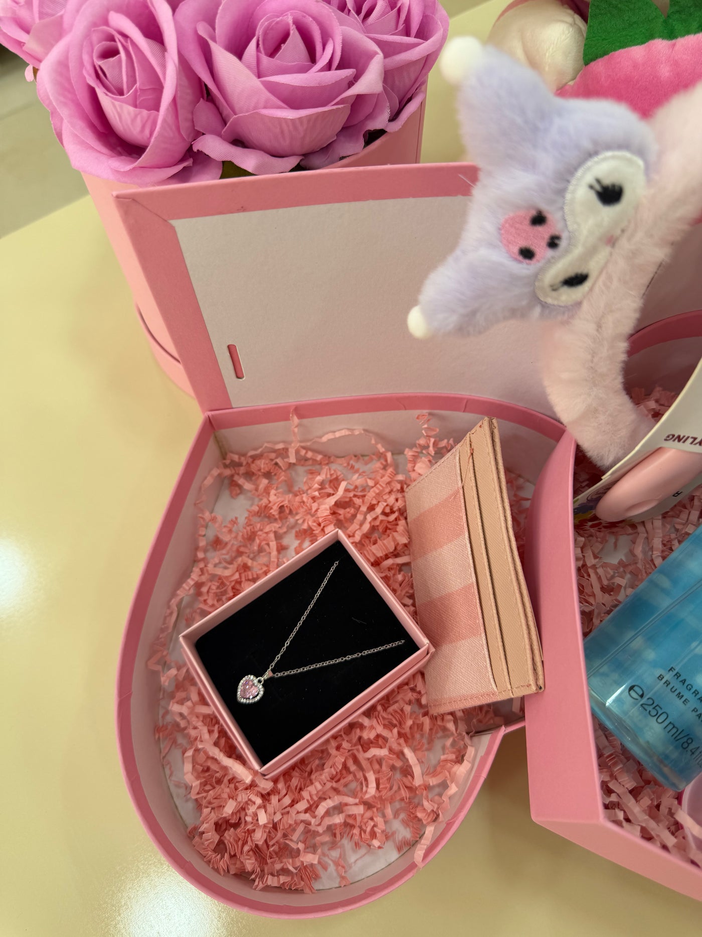 Hello Kitty Set Pofidik Hediye