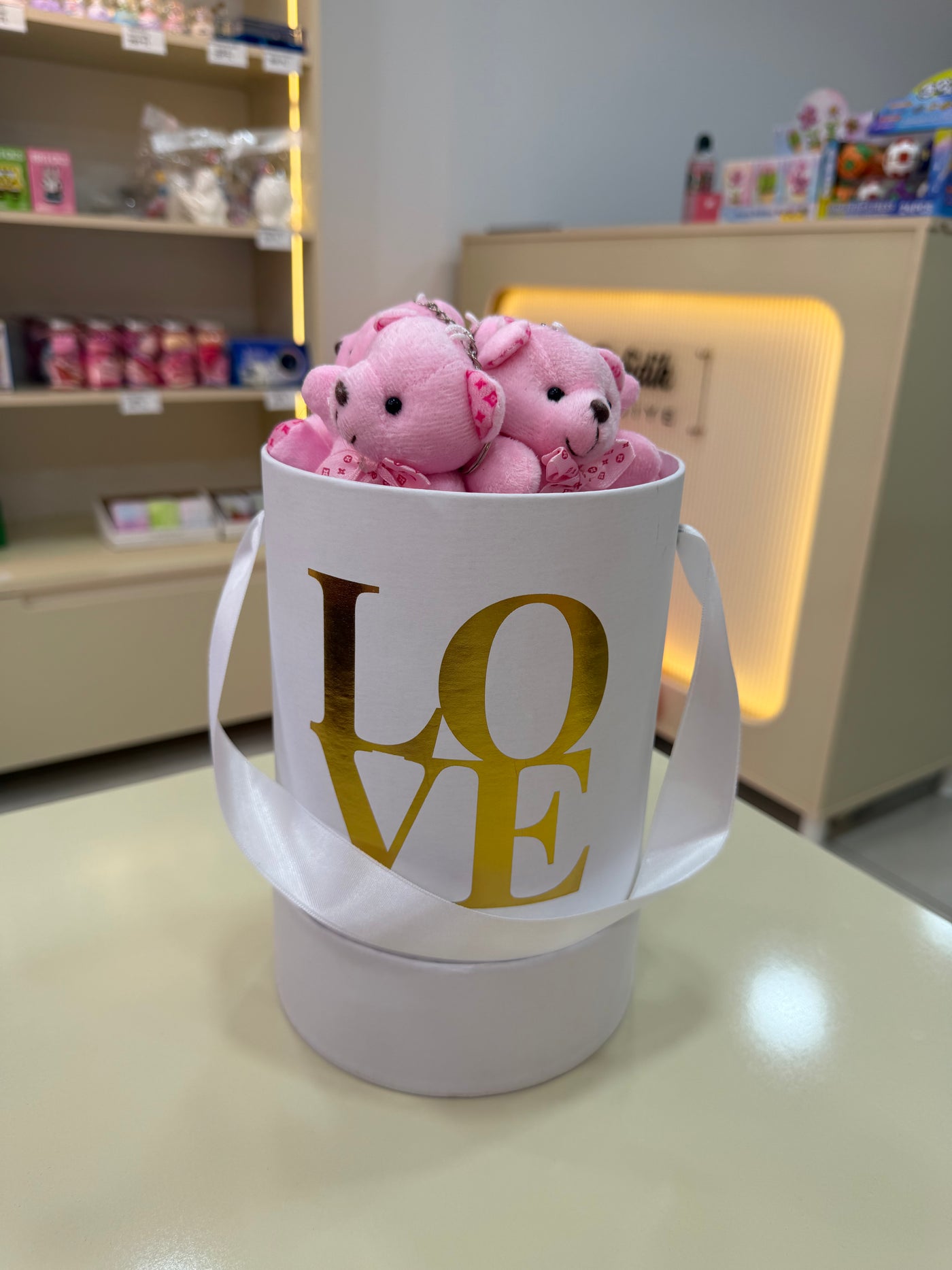 LOVE Kutulu Pembe Peluş Ayıcıklar - Özel Tasarım Hediye Kutusu Pofidik Hediye